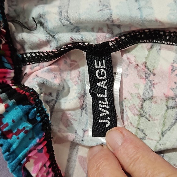 J Village Women's Knit Leggings Stripe Floral Pull On Aqua Pink Print-NWOT-OSFM - Picture 5 of 9